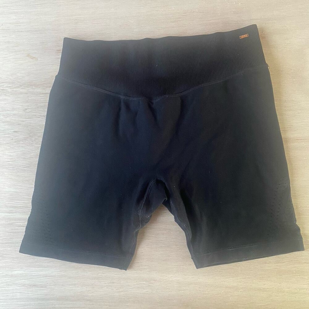 Victoria’s Secret PINK Sport Stretchy Shorts with Cutout Side Detail Size M